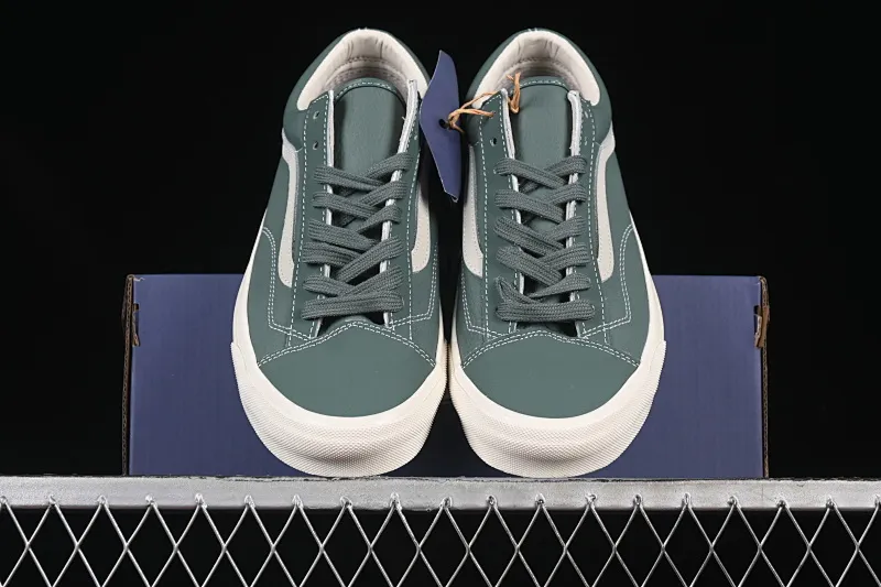 All categories Vans Vans series Vans Low Vans low-top Vans Old Skool 36 Vans high-end branch low-top retro casual sneakers VN000D57FRS